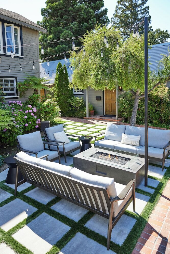 Фото Lavender, A Four Sisters Inn