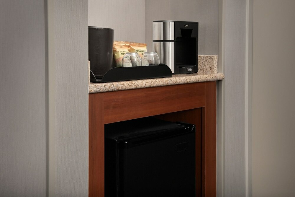 Фото Courtyard Syracuse Downtown At Armory Square