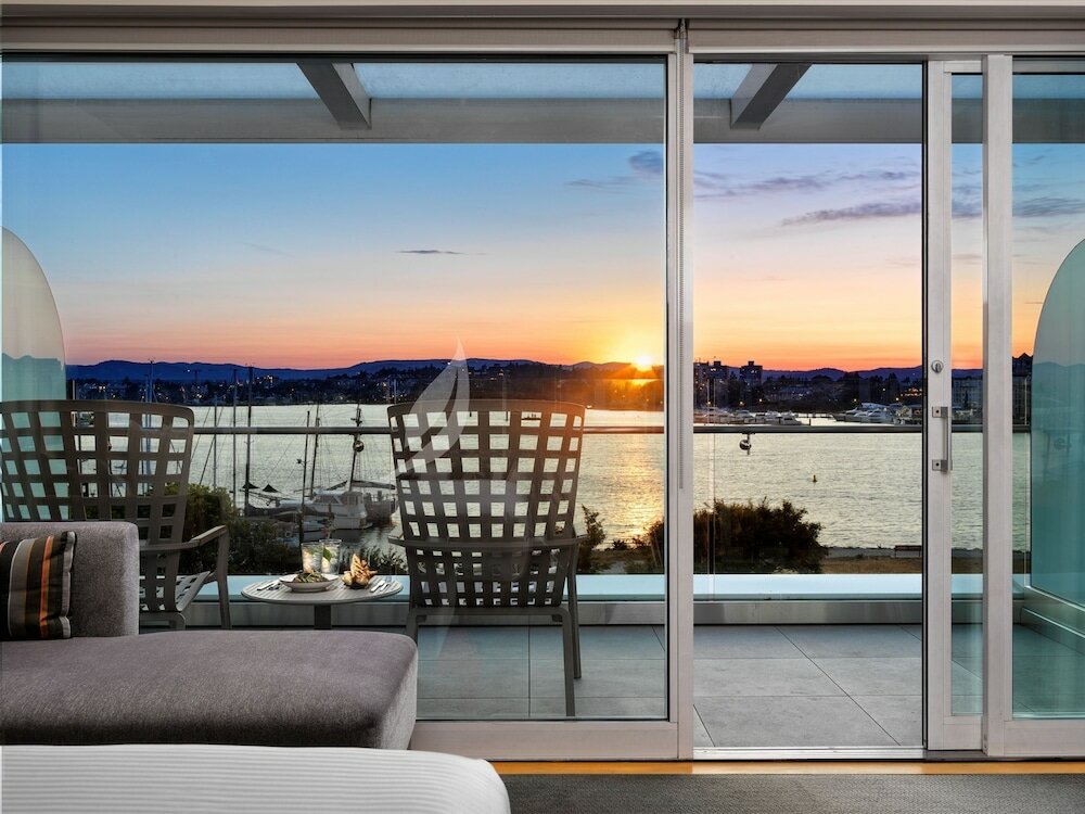 Фото Inn at Laurel Point