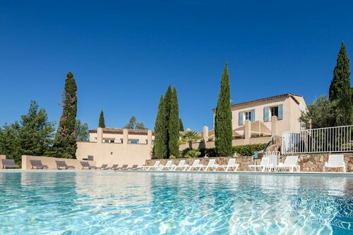 Гостиница Garden & City Les Bastides de Grimaud в Гриме