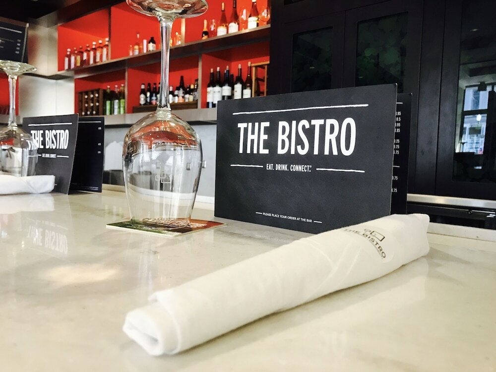 Фото Courtyard by Marriott Oakland Downtown