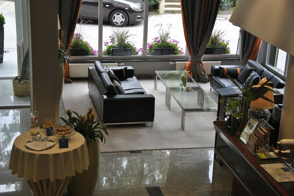 Фото Hotel Kompas