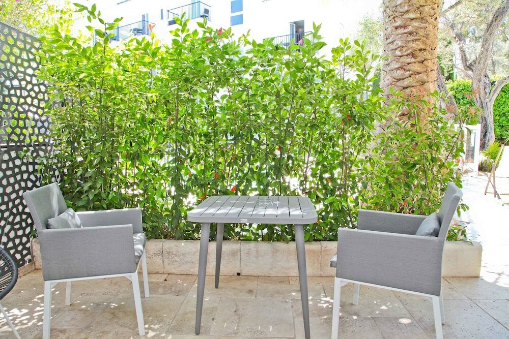 Фото La Villa Cap d'Antibes