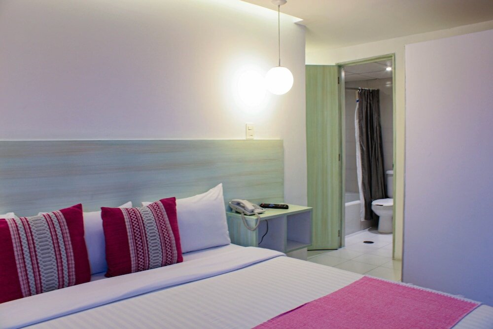 Фото Hotel Fontan Reforma