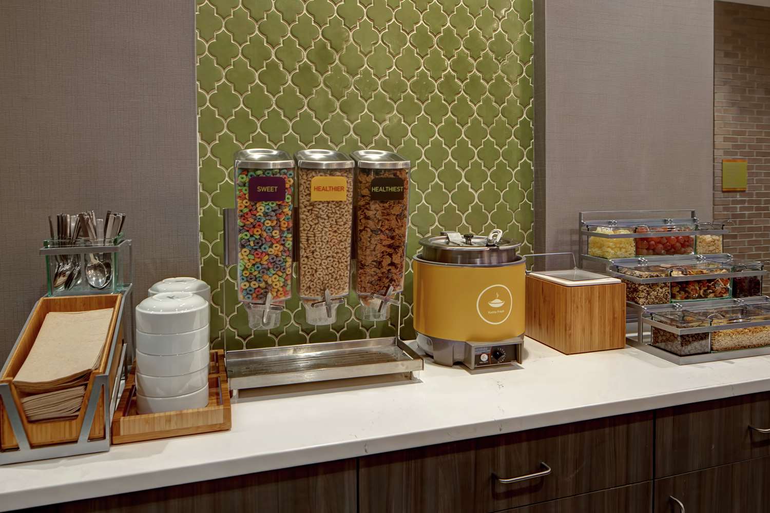 Фото Home2 Suites by Hilton Charlotte Uptown, Nc