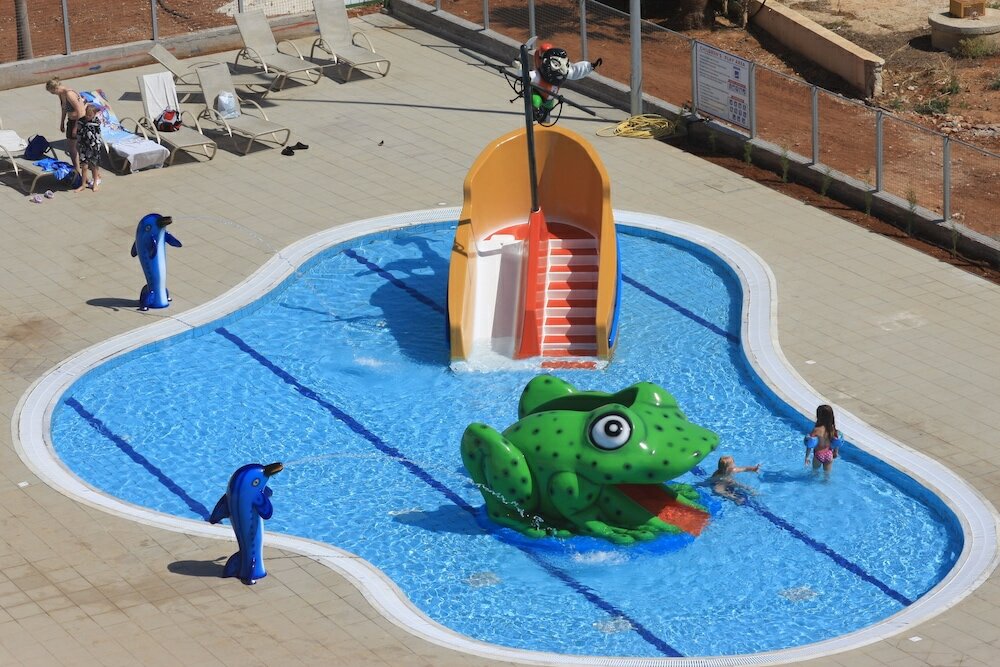 Фото Panthea Holiday Village Water Park Resort