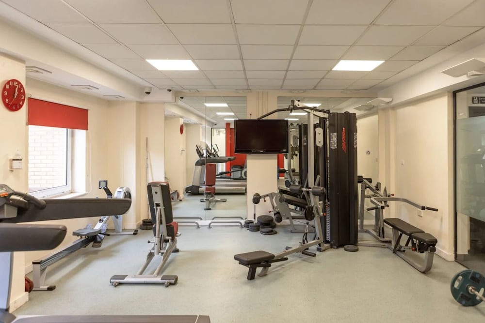 Фото John Lester & Eddie Colman Courts - Campus Accommodation