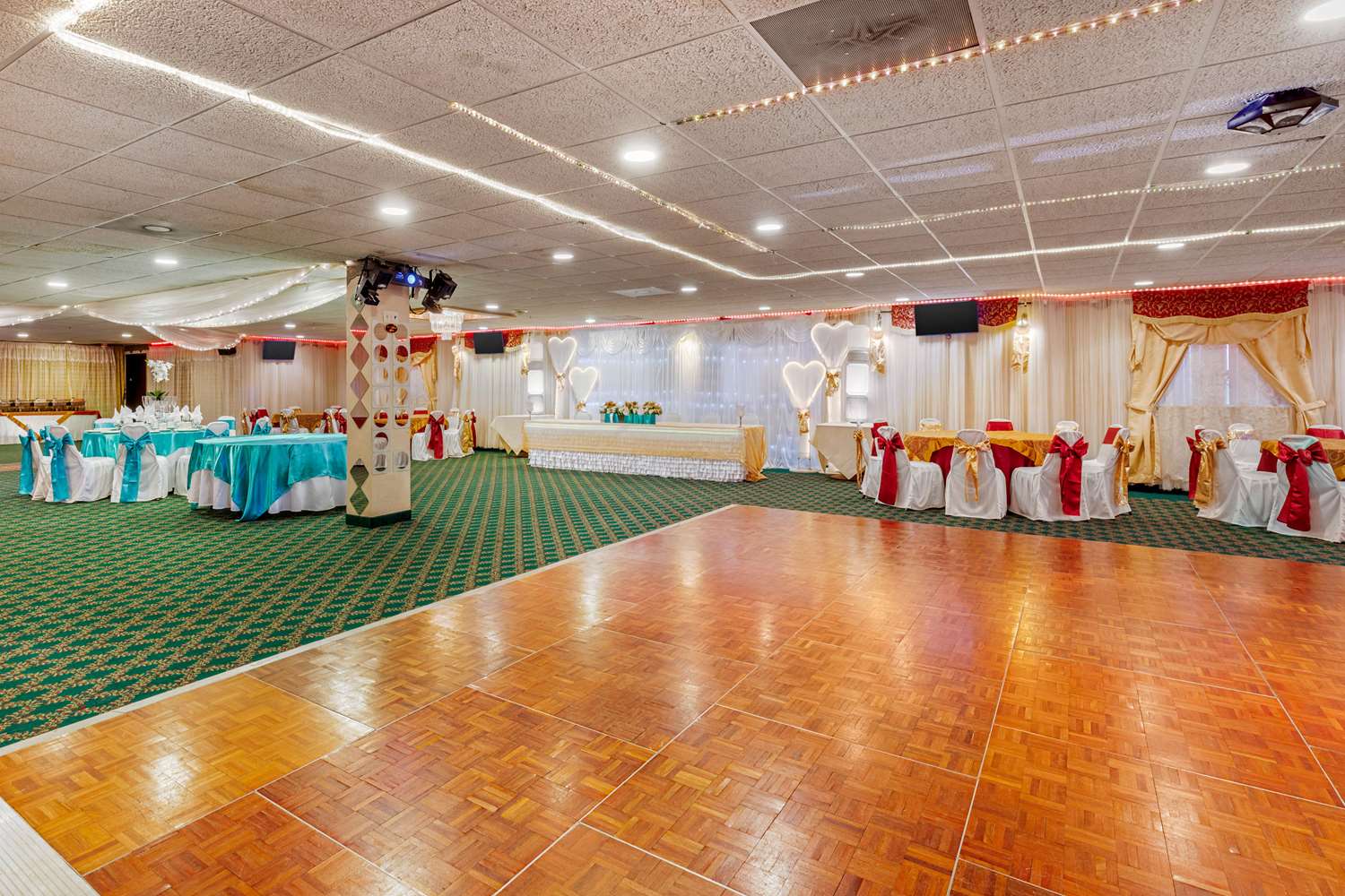 Фото Sleep Inn near Great Lakes Naval Base