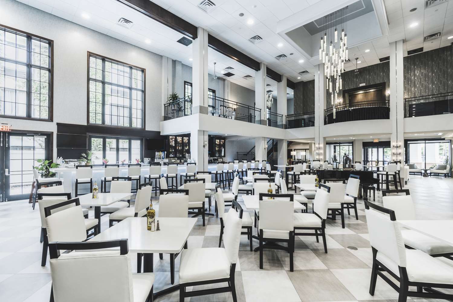 Фото Hampton Inn & Suites Fairfield