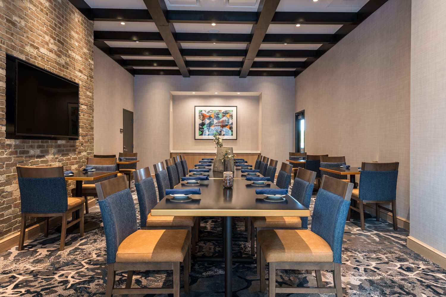 Фото Hilton Garden Inn Boston Canton