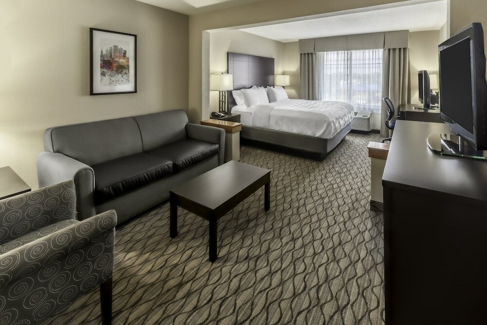 Фото Holiday Inn Hotel & Suites-Milwaukee Airport, an Ihg Hotel