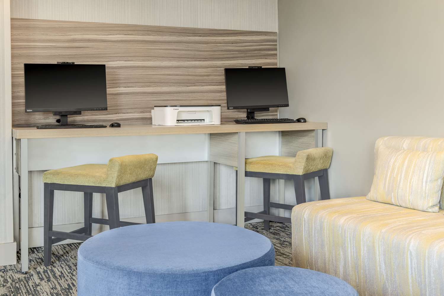 Фото Hilton Garden Inn Denver Airport