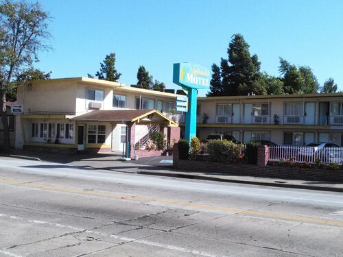 Гостиница Highlander Motel в Окленде