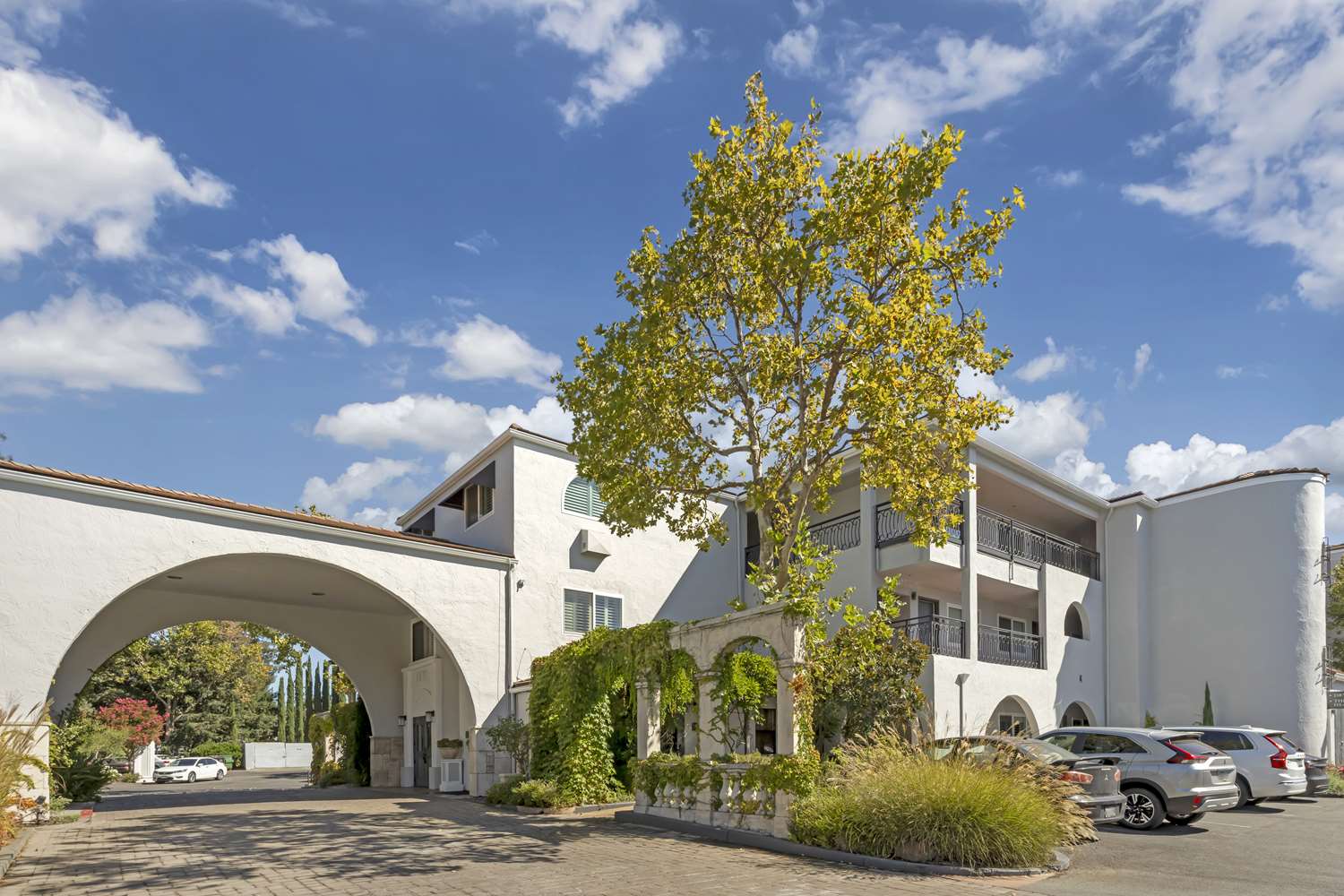 Фото Best Western Dry Creek Inn