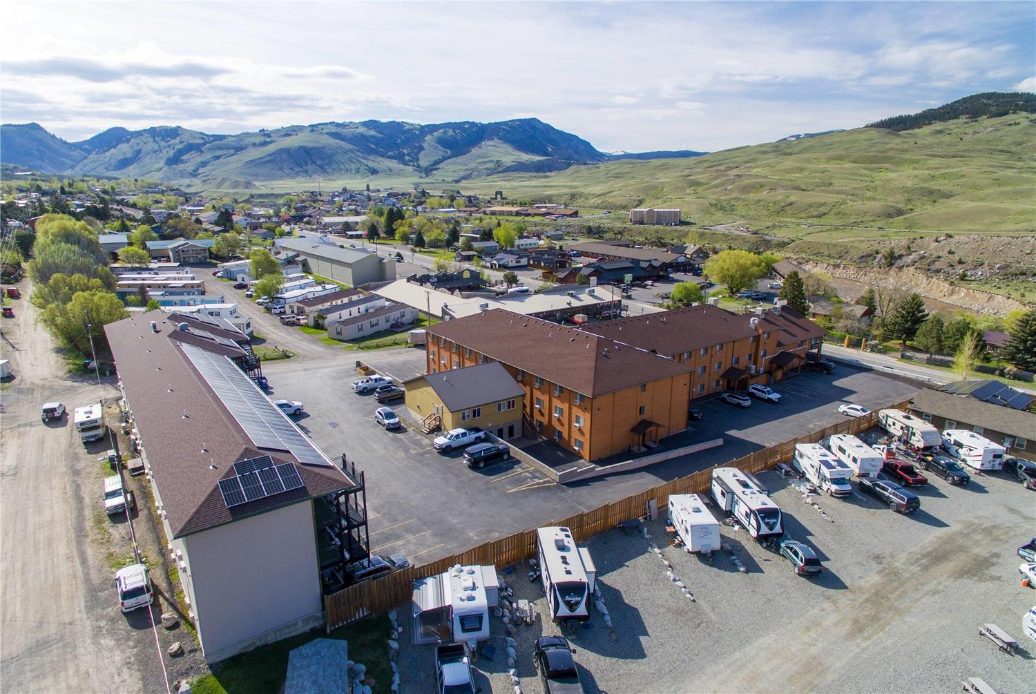 Фото Travelodge by Wyndham Gardiner Yellowstone Park North
