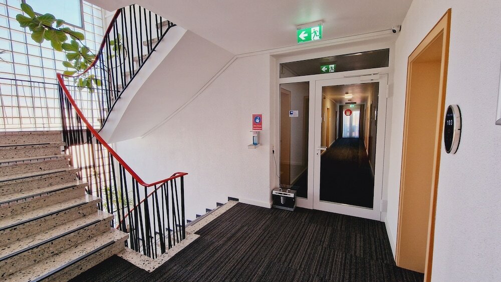 Фото Hotel Garni Metzingen