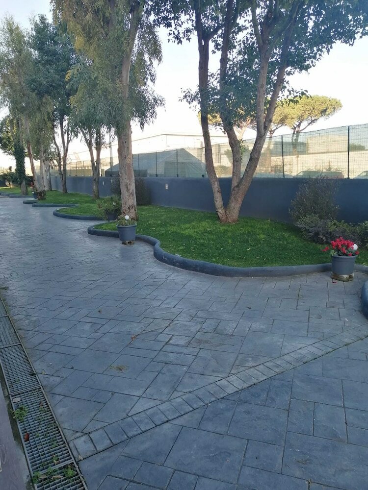 Фото B&b Hotel Pomezia Roma