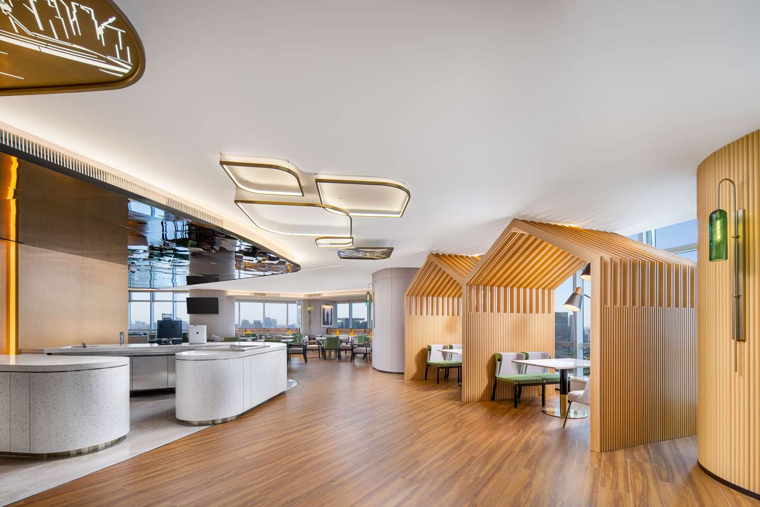 Фото Hilton Garden Inn Shanghai Lujiazui