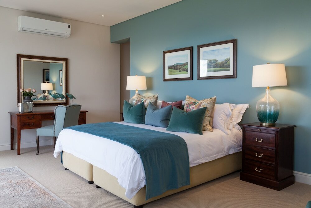 Фото Tintswalo Boulders