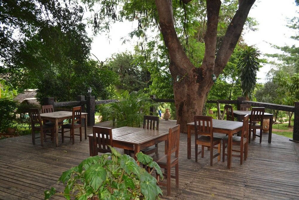 Фото Tambuti Lodge