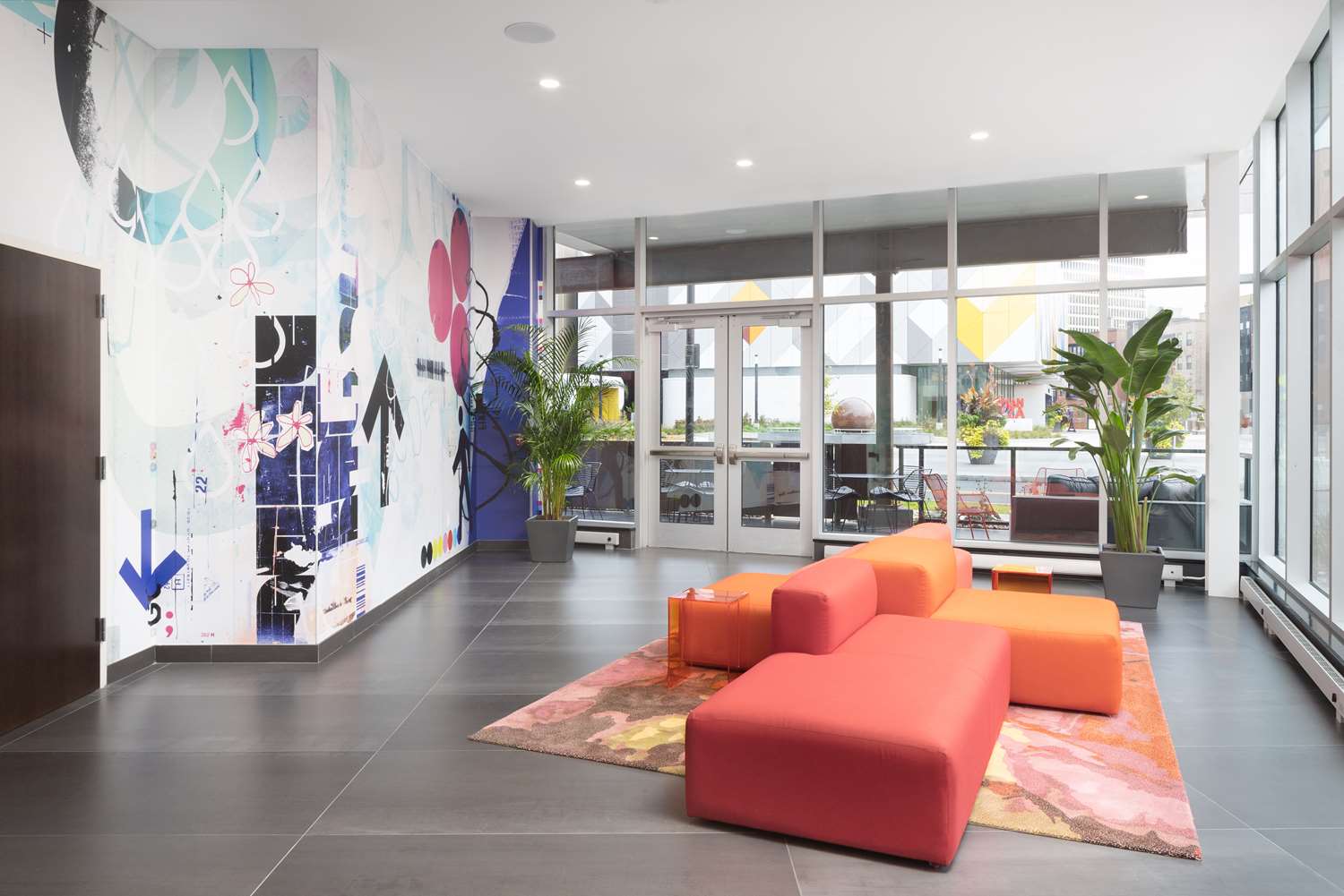 Фото Hampton Inn & Suites Rochester Downtown