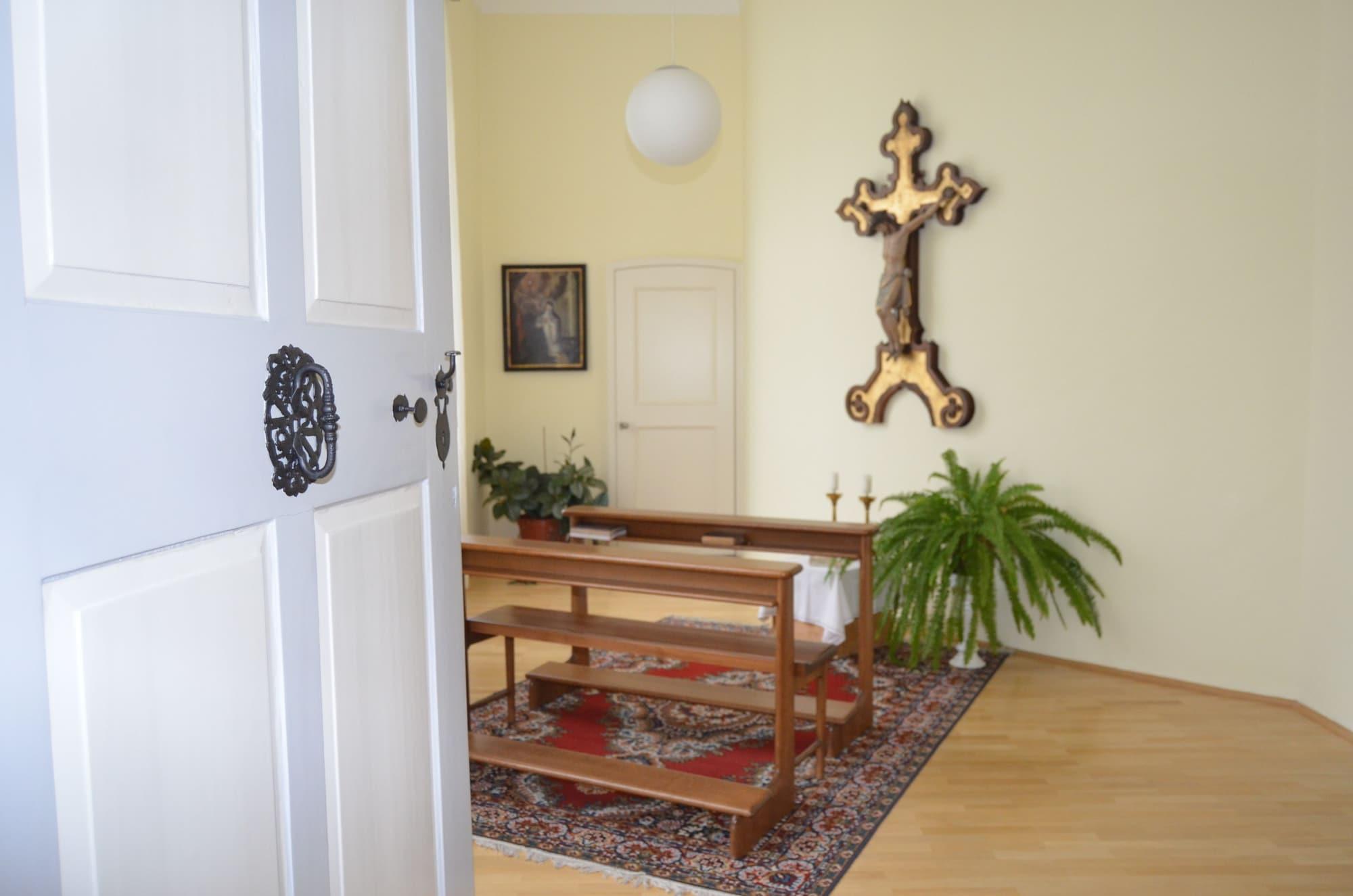 Фото Gästehaus im Priesterseminar Salzburg