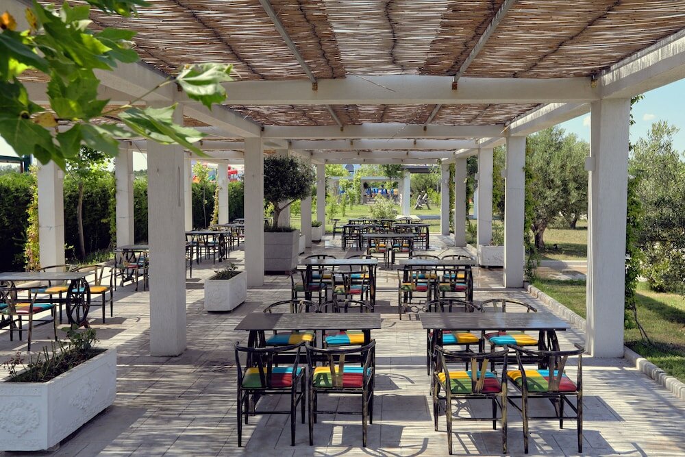 Фото Velipoja Grand Europa Resort