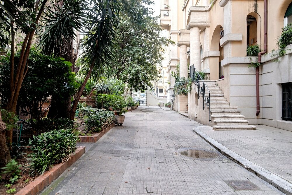 Фото Vatican Holiday Junior