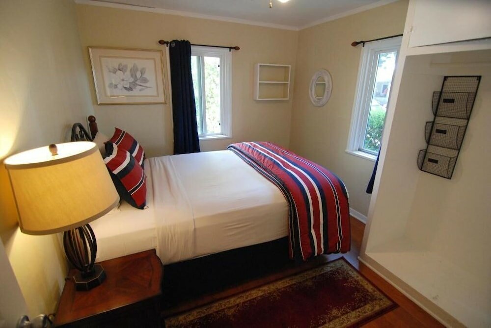 Фото Rest Haven Motel