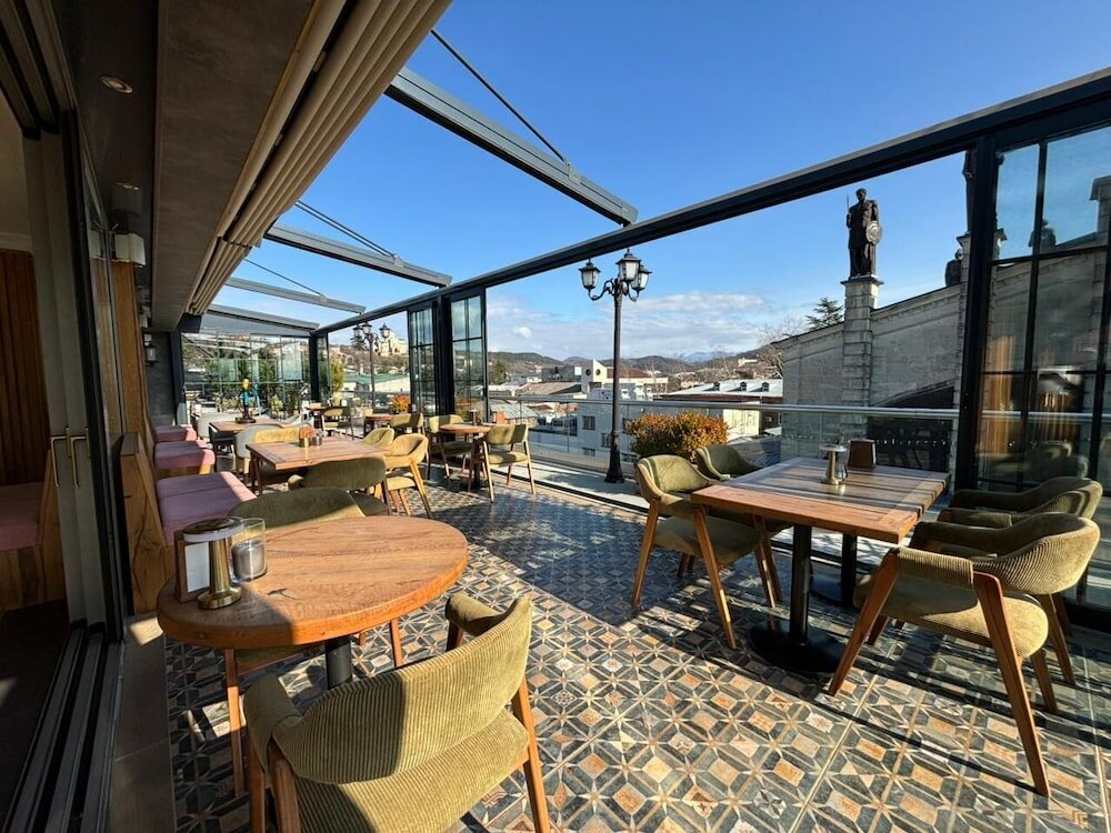 Фото Grand Opera Hotel