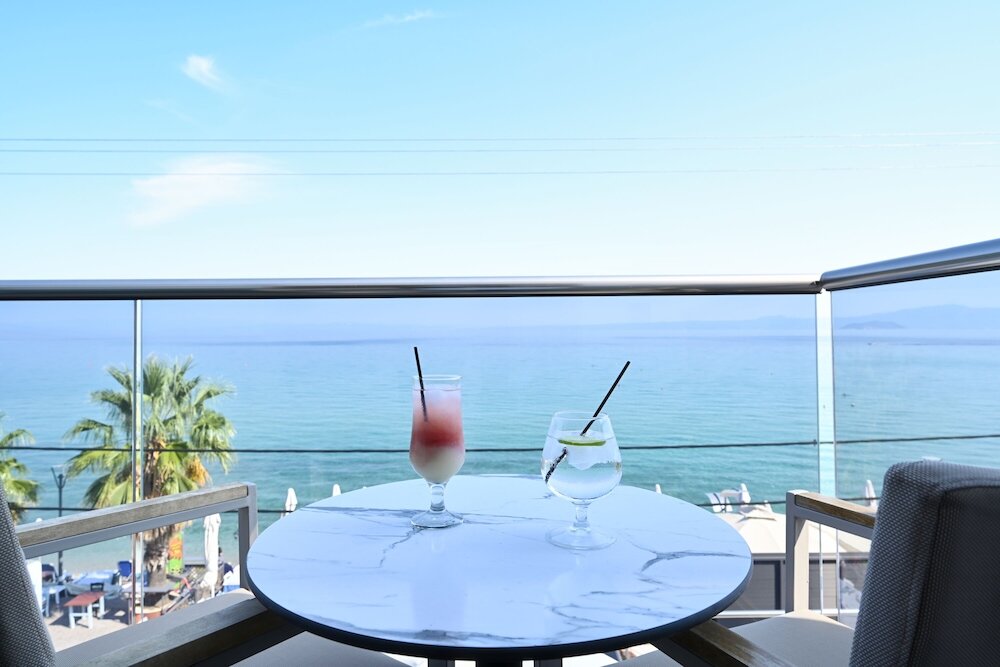 Фото Emily's Luxury Suites