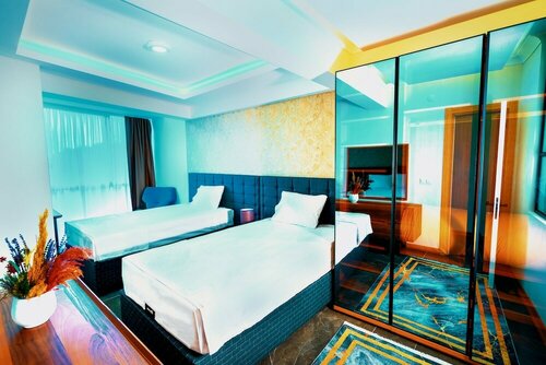 Гостиница Continent Luxury Suites в Адапазары