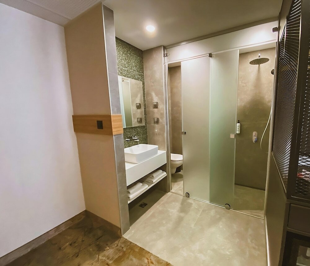 Фото B1 Downtown Hotel