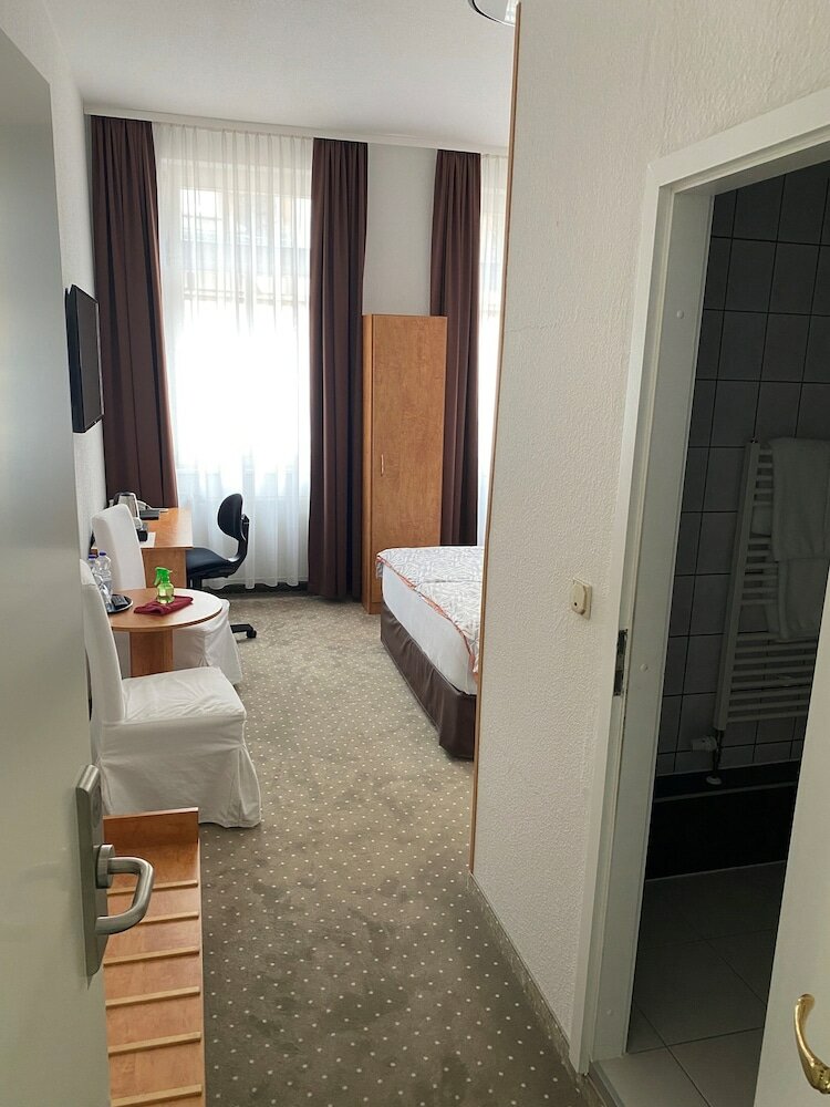 Фото Hotel Goldenes Lamm