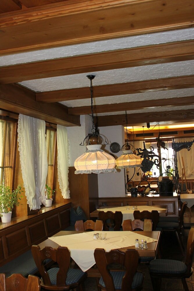 Фото Hotel Gasthof Traube
