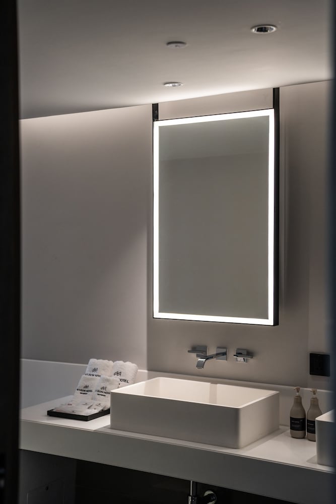 Фото Maison Hotel Bangkok