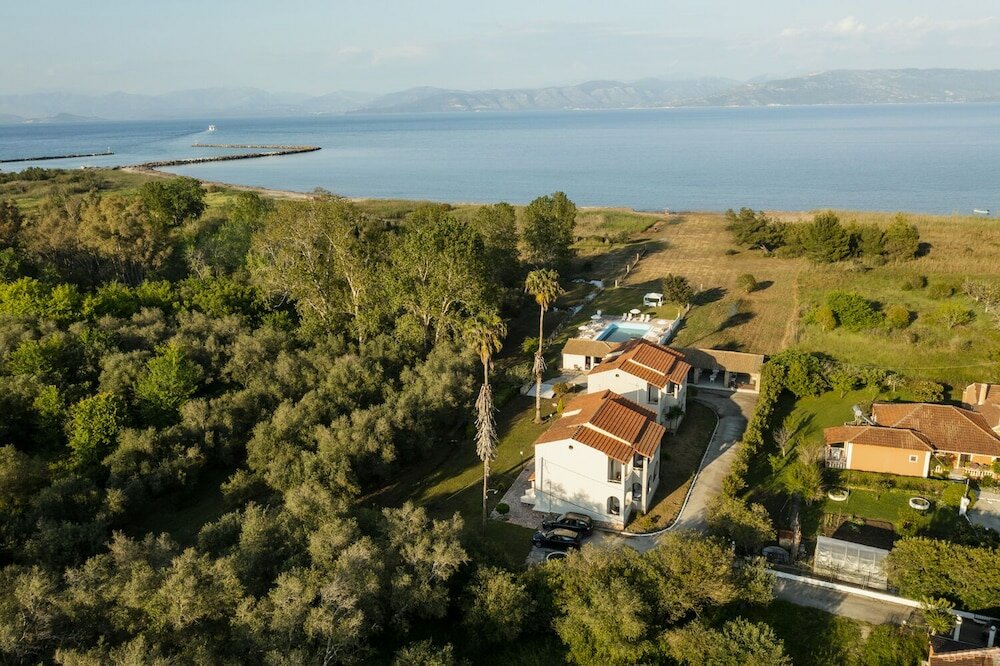 Фото Parakladi Seaside Retreat