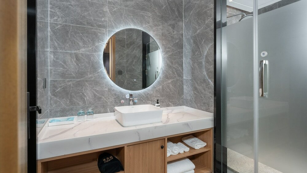 Фото Holiday Inn Express Huangshi Cihu Lake, an Ihg Hotel