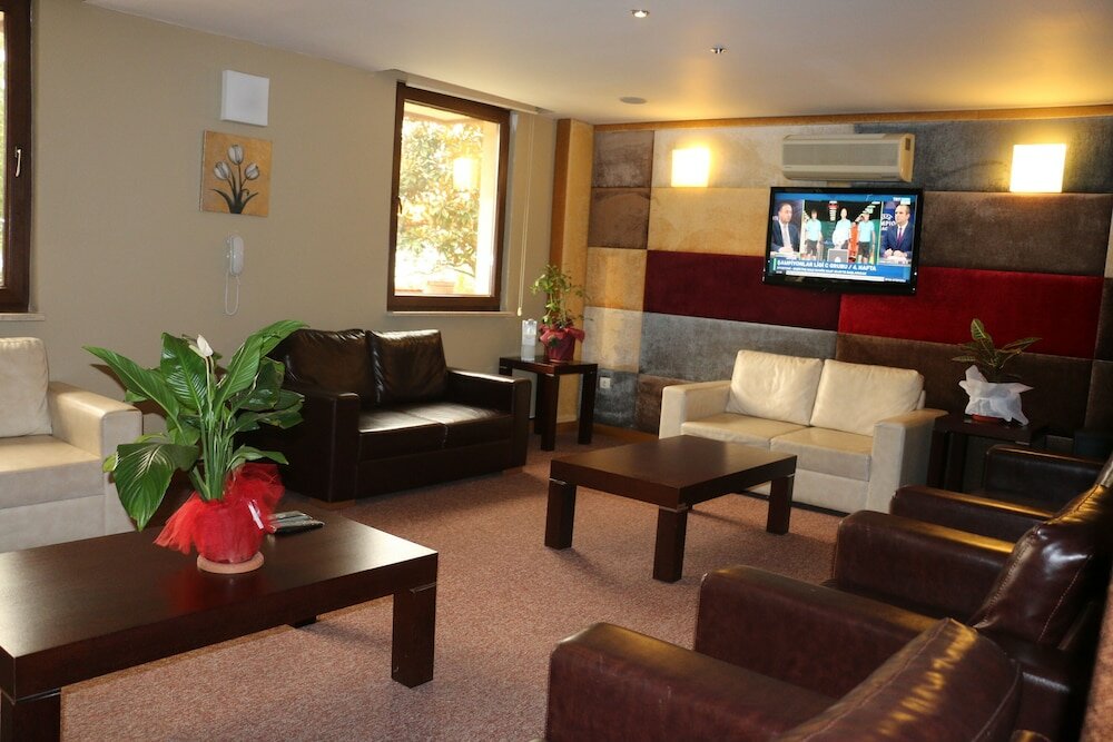 Фото Hotel Lazlakar