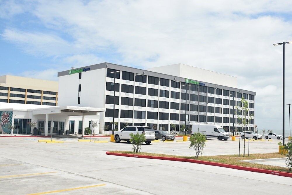 Фото Holiday Inn Express Corpus Christi Beachfront, an Ihg Hotel