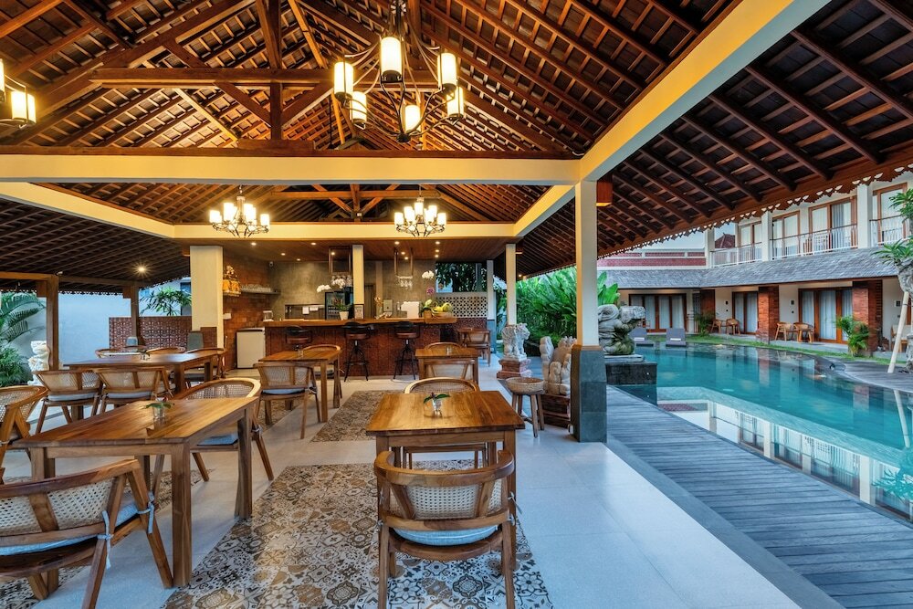 Фото Puri Andong Villa