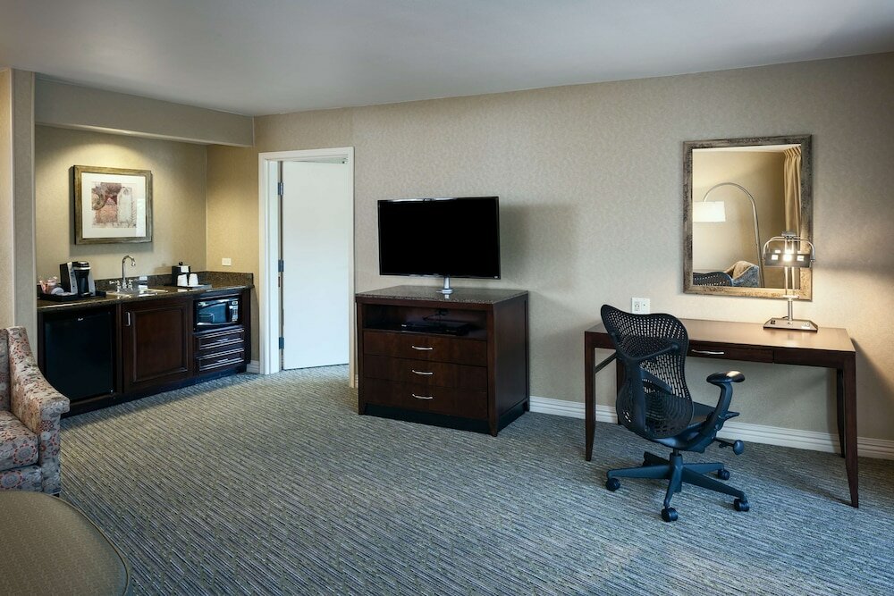 Фото Hilton Garden Inn Seattle/Issaquah