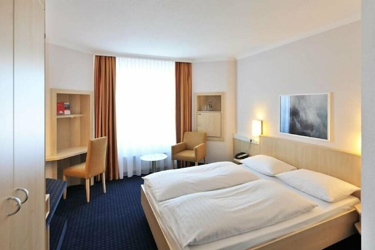 Фото IntercityHotel Kiel
