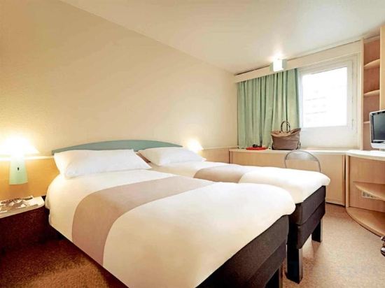 Фото Ibis Baar Zug