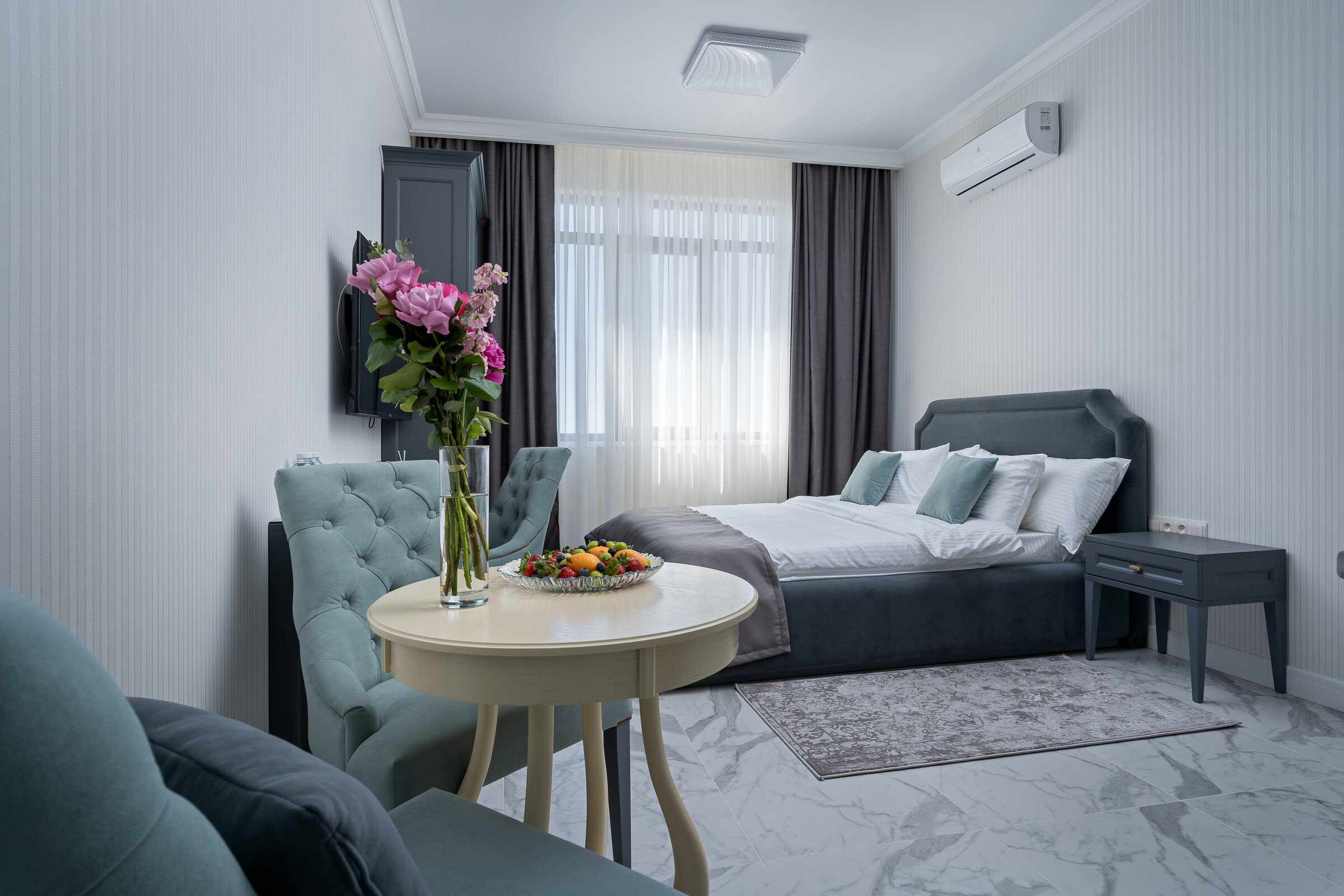 Фото Wolf Apartments