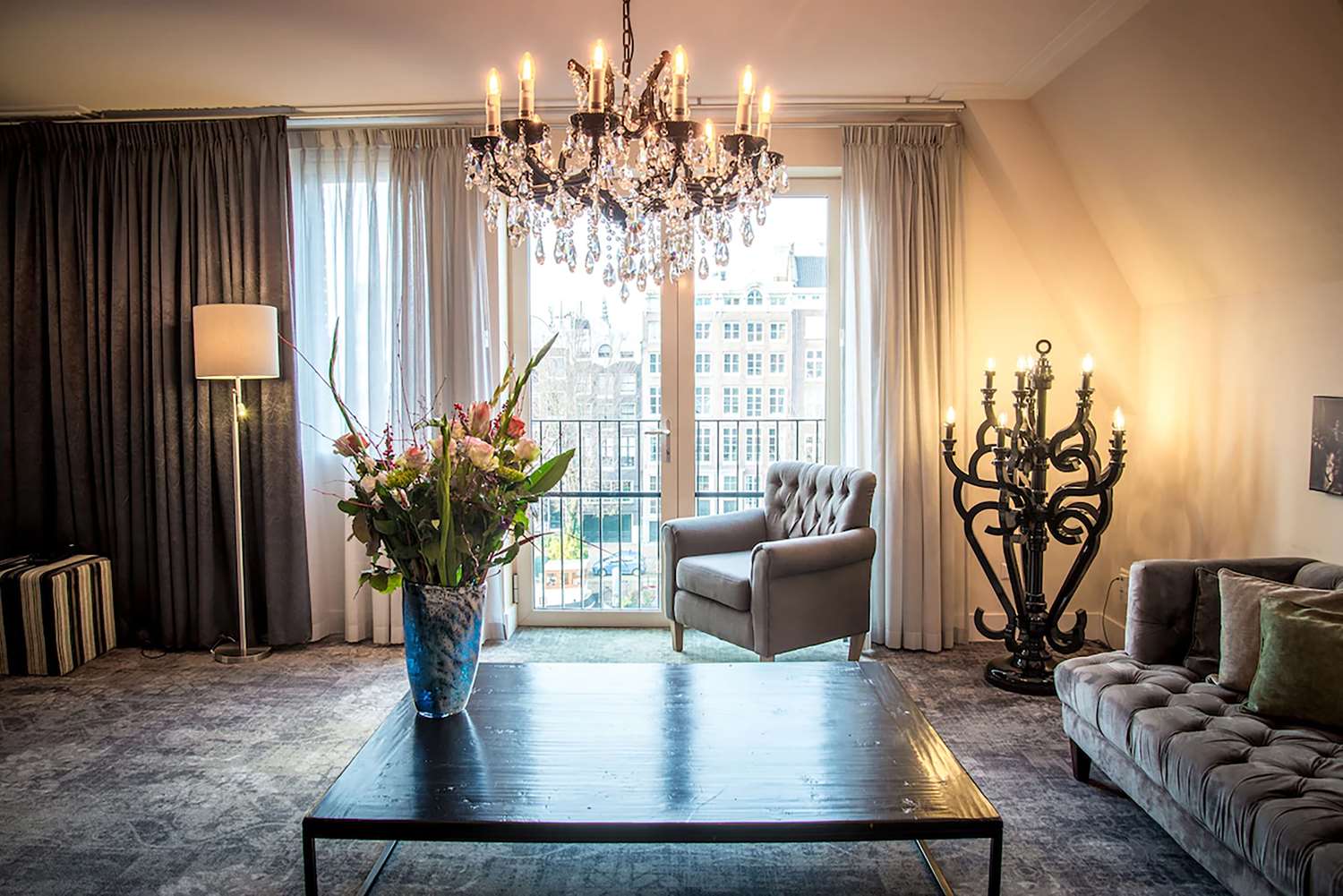 Фото Luxury Suites Amsterdam