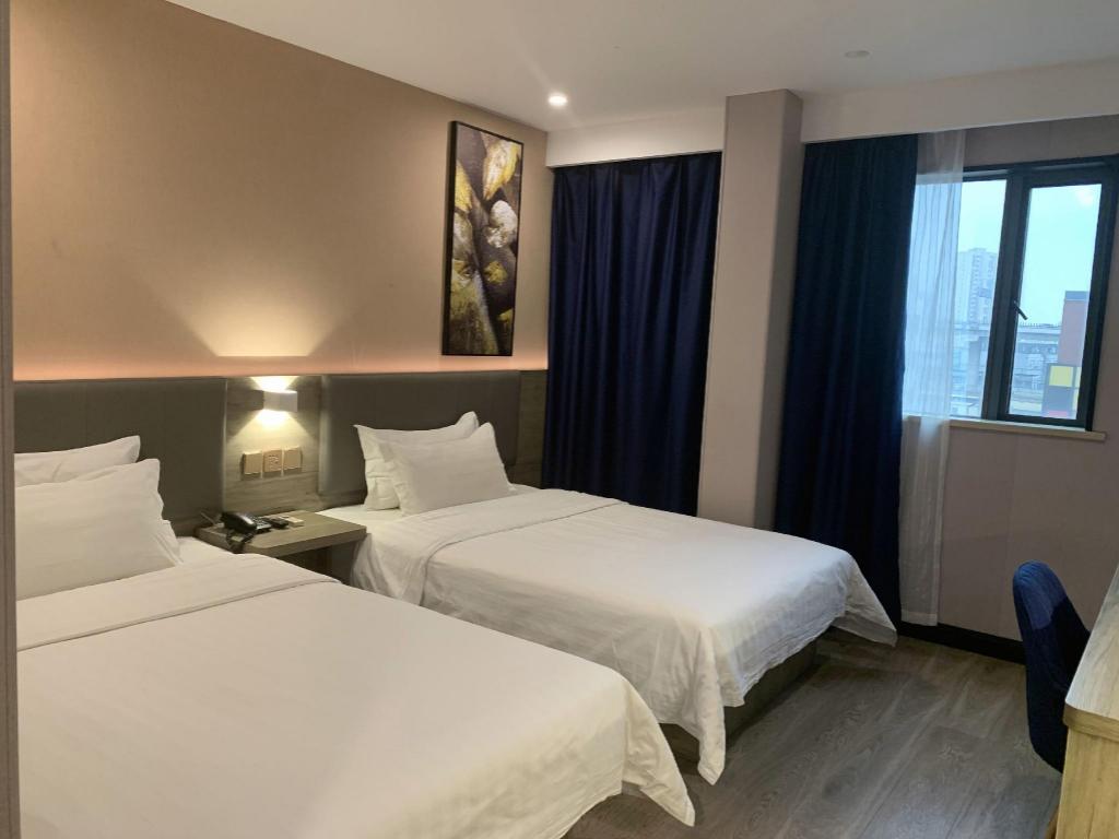 Фото 7 Days Inn Shanghai South Hongmei Road Branch