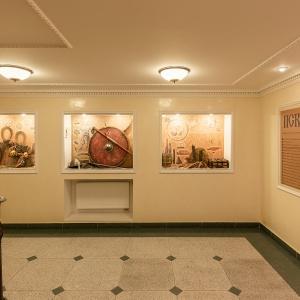 Фото Двор Подзноева, Бизнес корпус