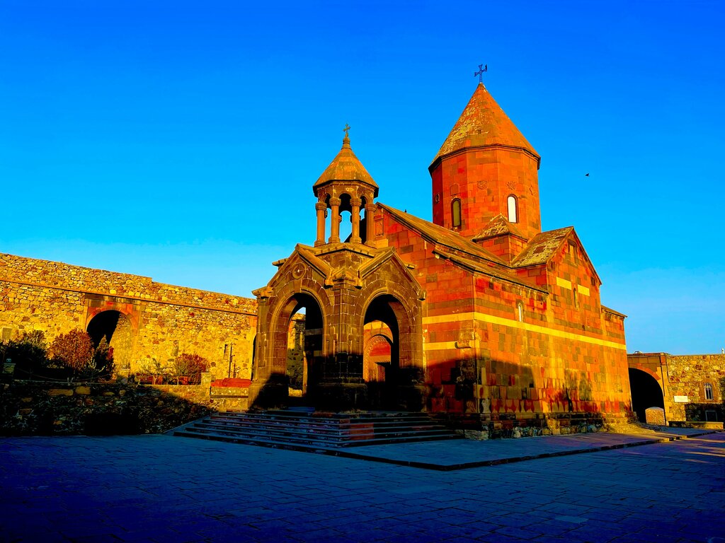 Armenian monastery Khor Virap monastery, Ararat, photo