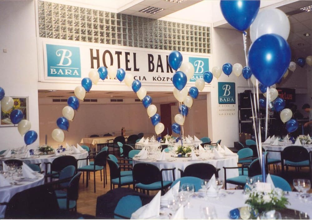 Фото Hotel Bara Budapest